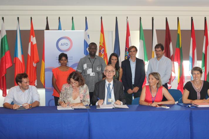 Signature du PAISD au Sénégal Signature du PAISD au Sénégal