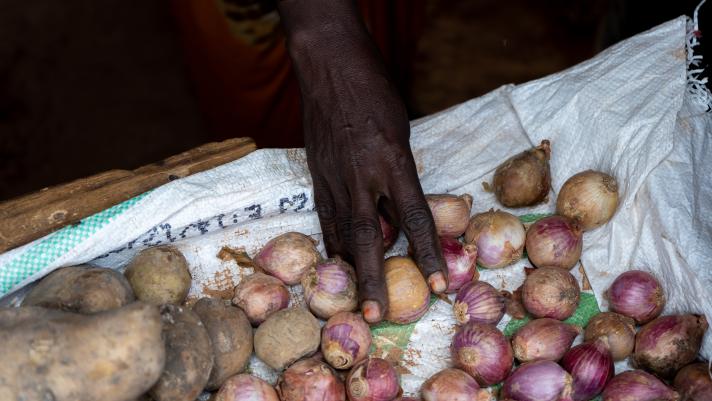 Rising Costs, Shrinking Meals – A Glimpse into Daily Struggles in the IDP Camp ©SavetheChildren