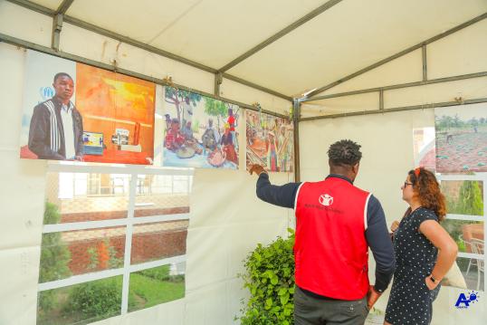 Vernissage de l’exposition de photos © ReDSS-GL. Photo credit : Atsa Creative.