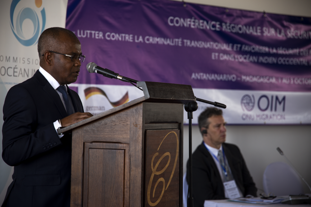 Madagascar's Minister of Defence, General Xavier Béni Rasolofonirina at the BMM Maritime Security Conference. In the back: IOM Regional Director for East and Horn of Africa, Mr Jeffrey Labovtiz