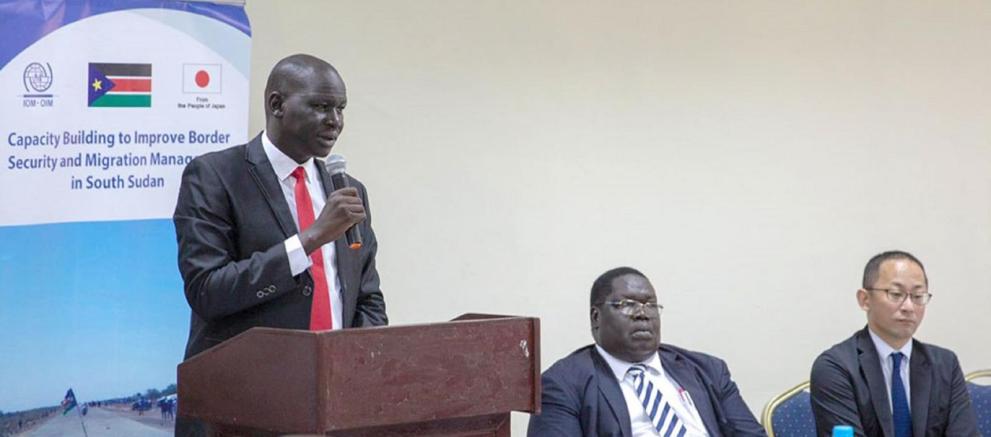 Riaw Gatlier Gai, Deputy Minister for Interior, officially opens the IOM-hosted consultation on South Sudan's migration policy.