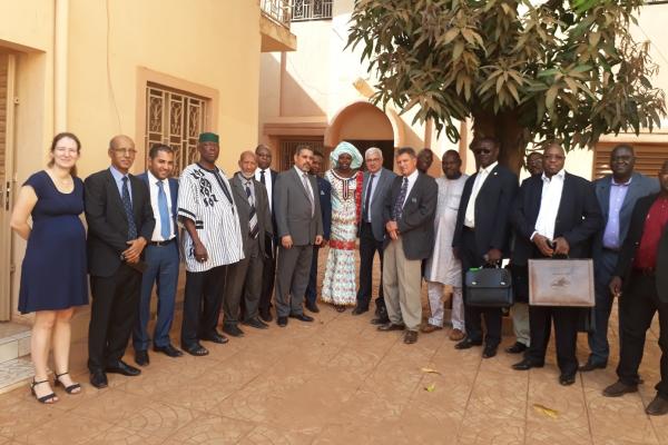 Le conseil d’administration et les experts ont visité le siège du CSS avant le début des travaux d’aménagement et d’équipement du site