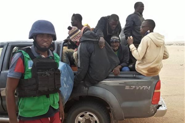 83 Migrants abandoned by smugglers in the Sahara have been rescued by the EU-IOM Joint Initiative "Search and Rescue" operation