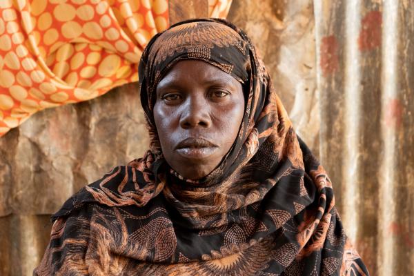 A mother’s struggle: Meet Xalima, a working mother of ten children facing hardships in an IDP camp. ©SavetheChildren 