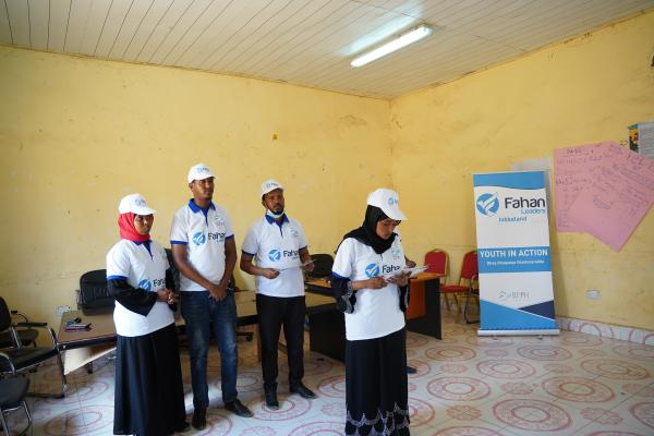 Youth Leaders, Muna and Abadir at the Fahan events ©Elman Peace